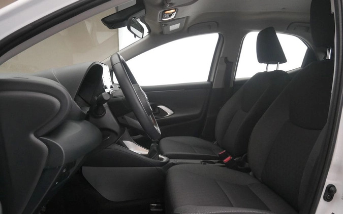 Toyota Yaris cena 65899 przebieg: 20914, rok produkcji 2021 z Mieszkowice małe 154
